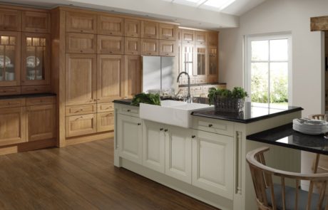 classic-traditional-country-jefferson-oak-painted-ivory-kitchen-hero