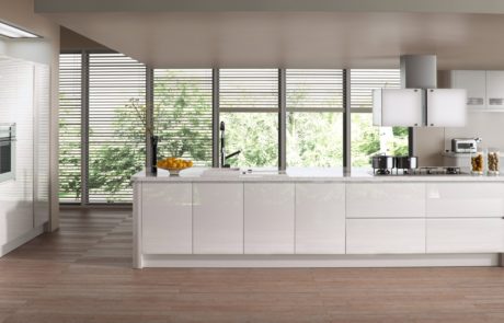 modern-contemporary-strada-gloss-white-kitchen-hero